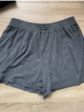 Aritzia The Group by Babaton Luxe Lounge Tomorrow Short Gray